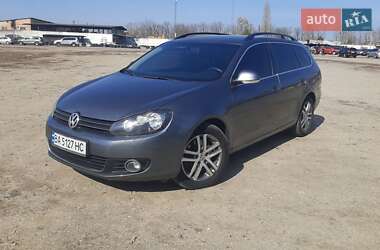 Універсал Volkswagen Golf 2010 в Умані