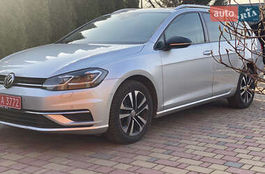 Универсал Volkswagen Golf 2019 в Луцке