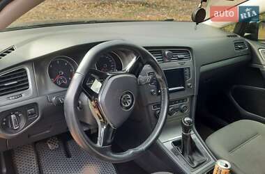 Универсал Volkswagen Golf 2013 в Полтаве