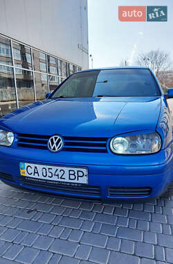 Хэтчбек Volkswagen Golf 1999 в Умани