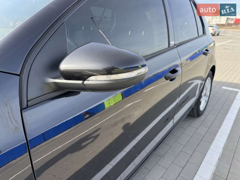 Хетчбек Volkswagen Golf 2012 в Вінниці