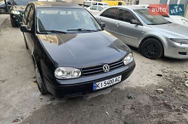 Хетчбек Volkswagen Golf 2002 в Вінниці