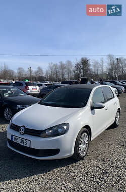 Хэтчбек Volkswagen Golf 2009 в Киверцах