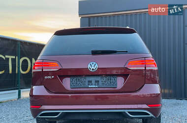 Універсал Volkswagen Golf 2019 в 
