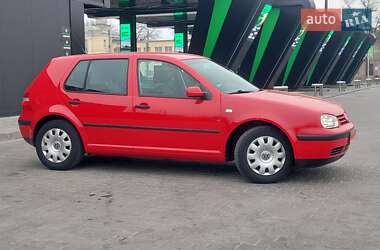 Хетчбек Volkswagen Golf 2003 в Одесі