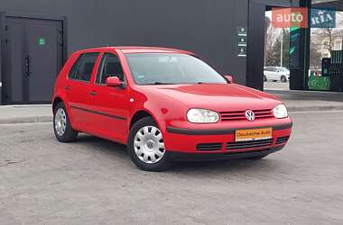 Хетчбек Volkswagen Golf 2003 в Одесі