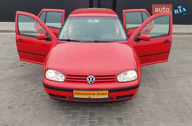 Хетчбек Volkswagen Golf 2003 в Одесі