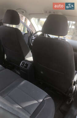 Універсал Volkswagen Golf 2010 в 
