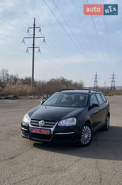 Универсал Volkswagen Golf 2009 в 