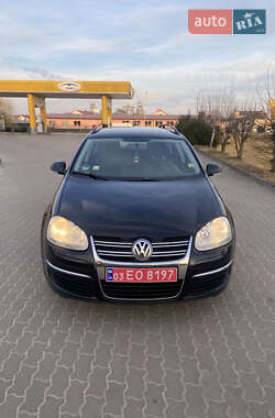 Універсал Volkswagen Golf 2008 в Бродах