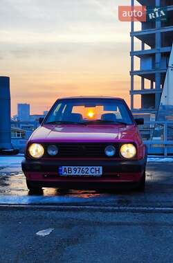 Хетчбек Volkswagen Golf 1987 в Дніпрі