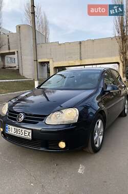 Хэтчбек Volkswagen Golf 2008 в Кременчуге