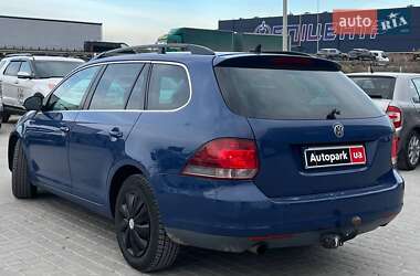 Універсал Volkswagen Golf 2010 в Львові