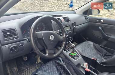 Універсал Volkswagen Golf 2009 в Тернополі