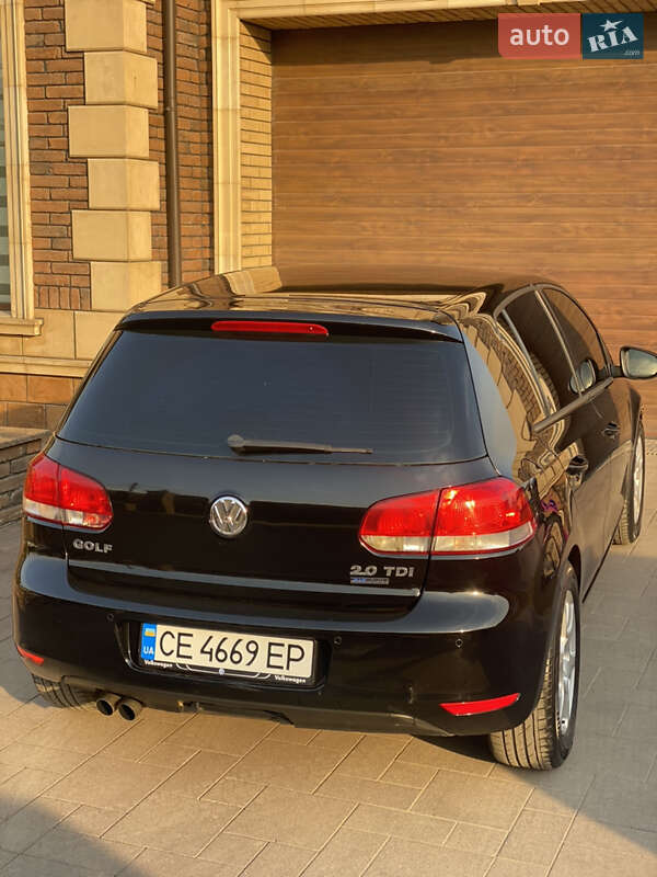 Хетчбек Volkswagen Golf 2009 в Чернівцях