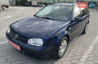 Універсал Volkswagen Golf 2001 в Городку