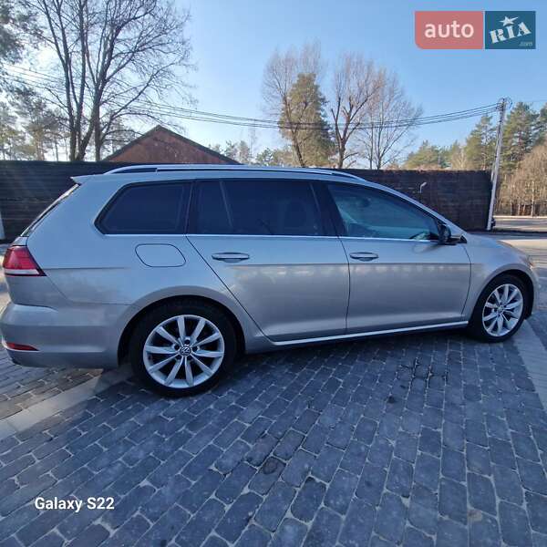 Універсал Volkswagen Golf 2017 в 