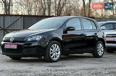 Хэтчбек Volkswagen Golf 2010 в Виннице