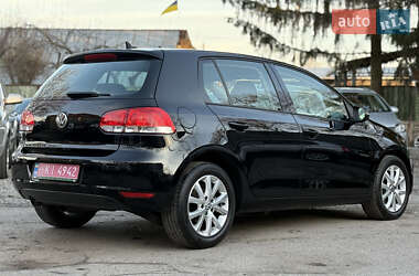 Хэтчбек Volkswagen Golf 2010 в Виннице