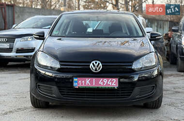 Хэтчбек Volkswagen Golf 2010 в Виннице