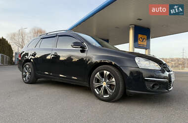 Универсал Volkswagen Golf 2009 в 