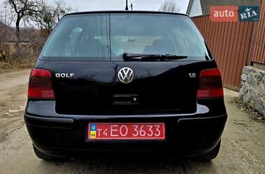 Хетчбек Volkswagen Golf 2002 в Полтаві