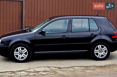 Хетчбек Volkswagen Golf 2002 в Полтаві