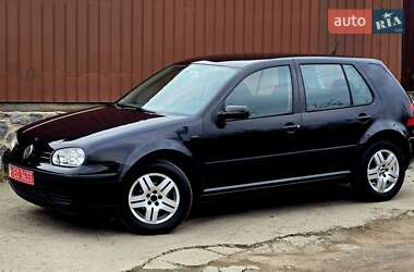 Хетчбек Volkswagen Golf 2002 в Полтаві