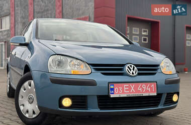 Хэтчбек Volkswagen Golf 2006 в Лубнах