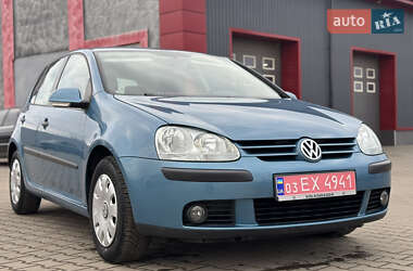 Хэтчбек Volkswagen Golf 2006 в Лубнах