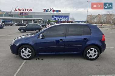 Хэтчбек Volkswagen Golf 2006 в Запорожье