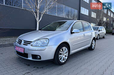 Хетчбек Volkswagen Golf 2009 в Білій Церкві