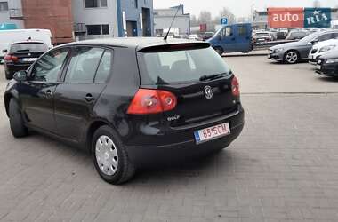 Хэтчбек Volkswagen Golf 2006 в Луцке