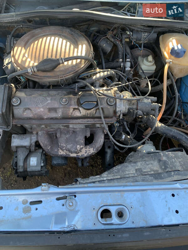 Хэтчбек Volkswagen Golf 1987 в Дубно