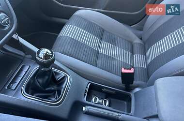 Хэтчбек Volkswagen Golf 2008 в 