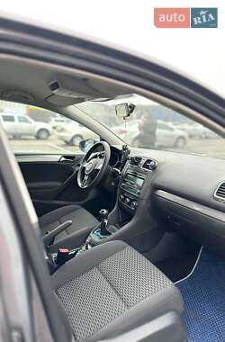 Хетчбек Volkswagen Golf 2009 в Івано-Франківську