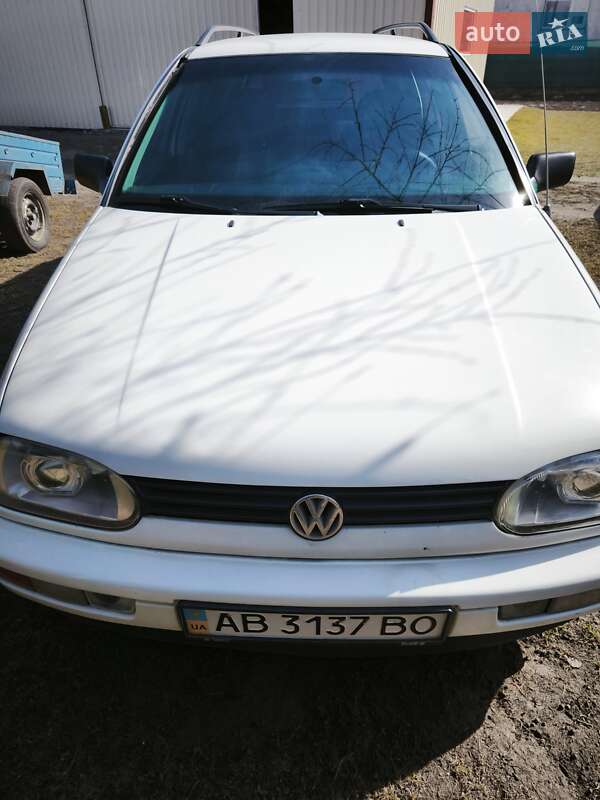 Універсал Volkswagen Golf 1997 в Вінниці