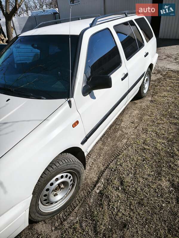 Універсал Volkswagen Golf 1997 в Вінниці