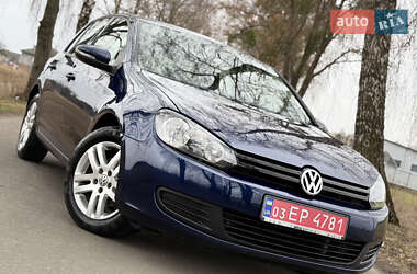 Хетчбек Volkswagen Golf 2010 в Львові