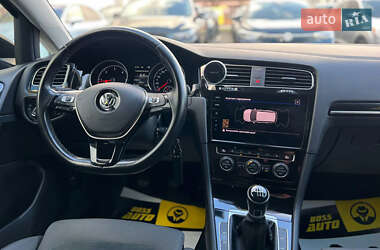 Универсал Volkswagen Golf 2019 в Ивано-Франковске