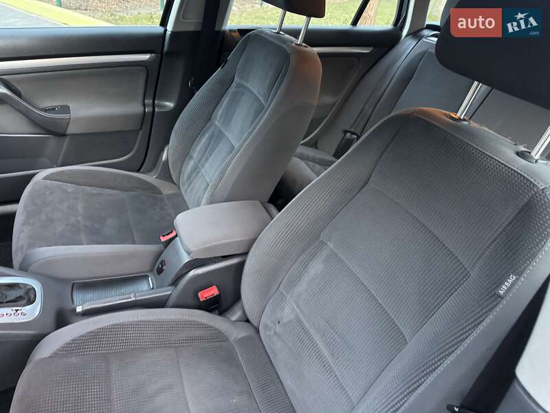 Универсал Volkswagen Golf 2007 в Шепетовке