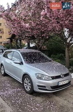 Універсал Volkswagen Golf 2014 в Івано-Франківську