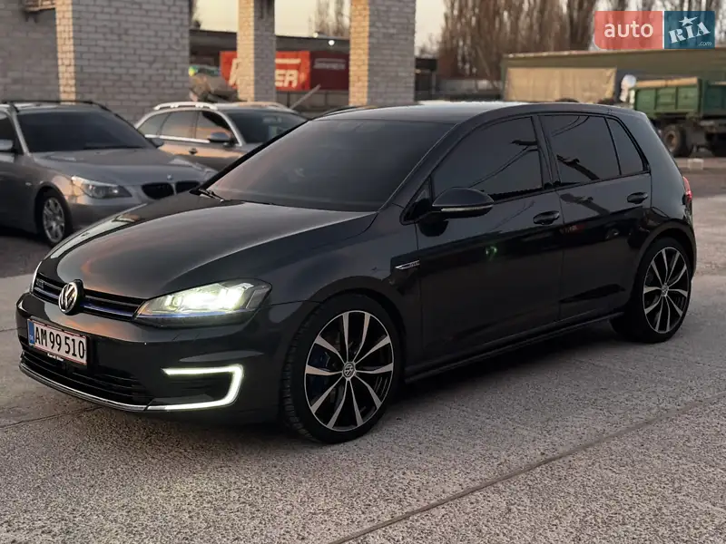 Volkswagen Golf 2015 VIN WVWZZZAUZFW805440 фото оголошення 3 з 86