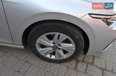 Универсал Volkswagen Golf 2021 в 