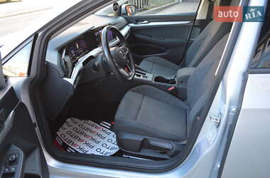 Универсал Volkswagen Golf 2021 в 