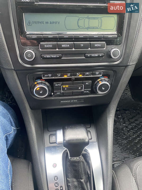 Универсал Volkswagen Golf 2010 в Луцке