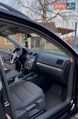 Универсал Volkswagen Golf 2008 в 