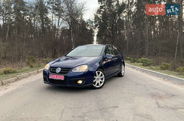 Хетчбек Volkswagen Golf 2008 в 