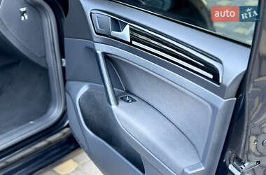 Універсал Volkswagen Golf 2017 в 