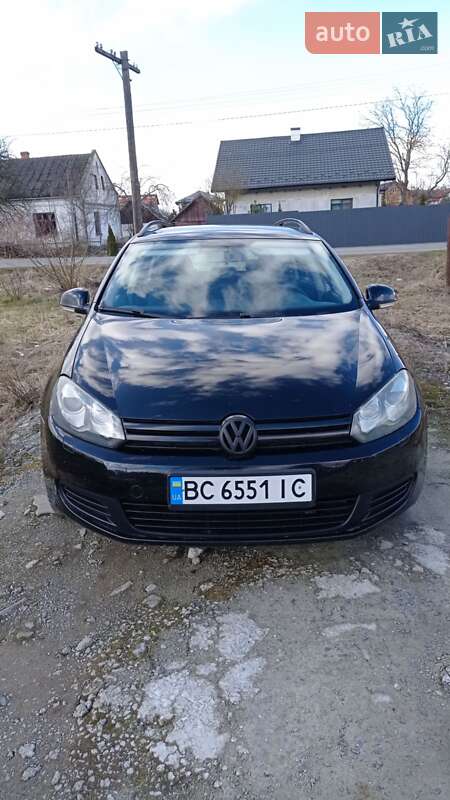 Универсал Volkswagen Golf 2010 в Львове